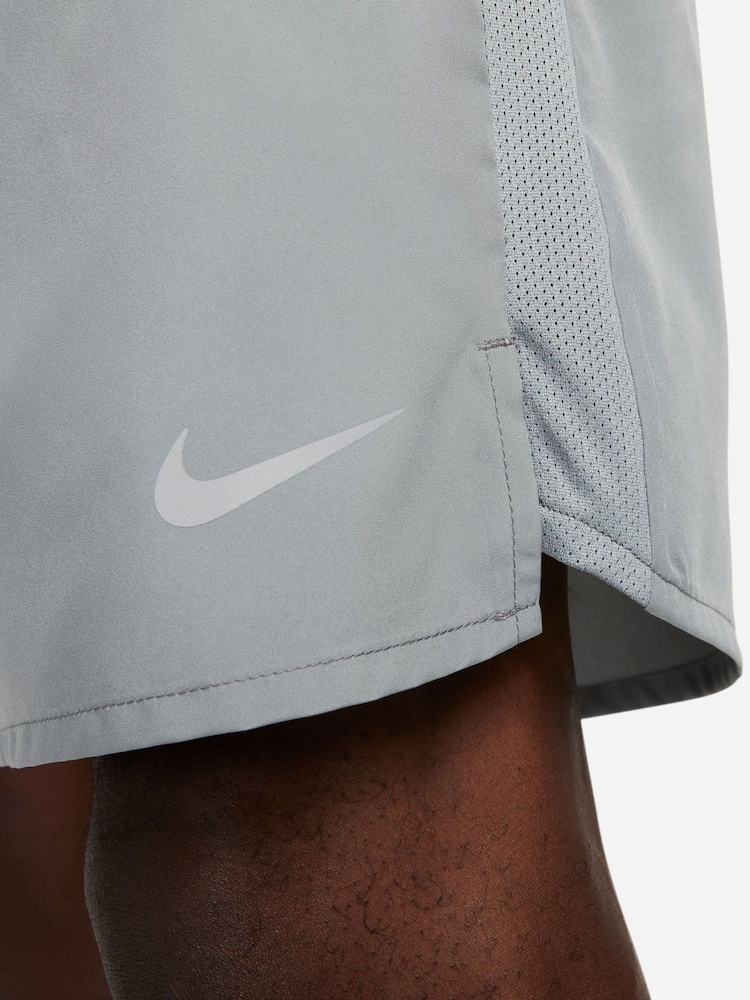Nike Grey 9 Inch Dri-FIT Challenger 9 inch Unlined Running Shorts - Image 5 of 8
