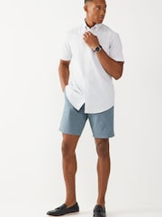 Weiß, Print - Regular Fit Kurzarm-Shirt - Bügelleichtes, kurzärmeliges Oxford-Hemd mit Knopfleiste am Kragen - Bild 2 von 7