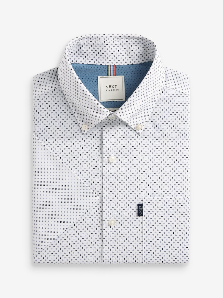 White Print Regular Fit Short Sleeve Easy Iron Button Down Oxford Shirt - Image 5 of 7