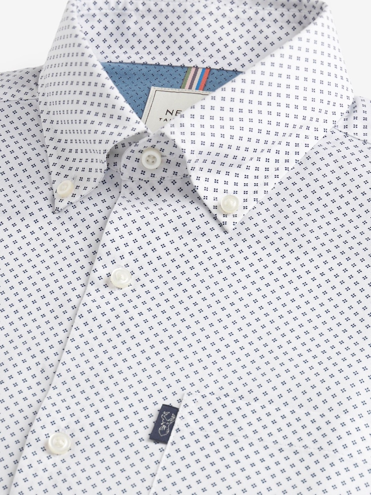 White Print Regular Fit Short Sleeve Easy Iron Button Down Oxford Shirt - Image 6 of 7