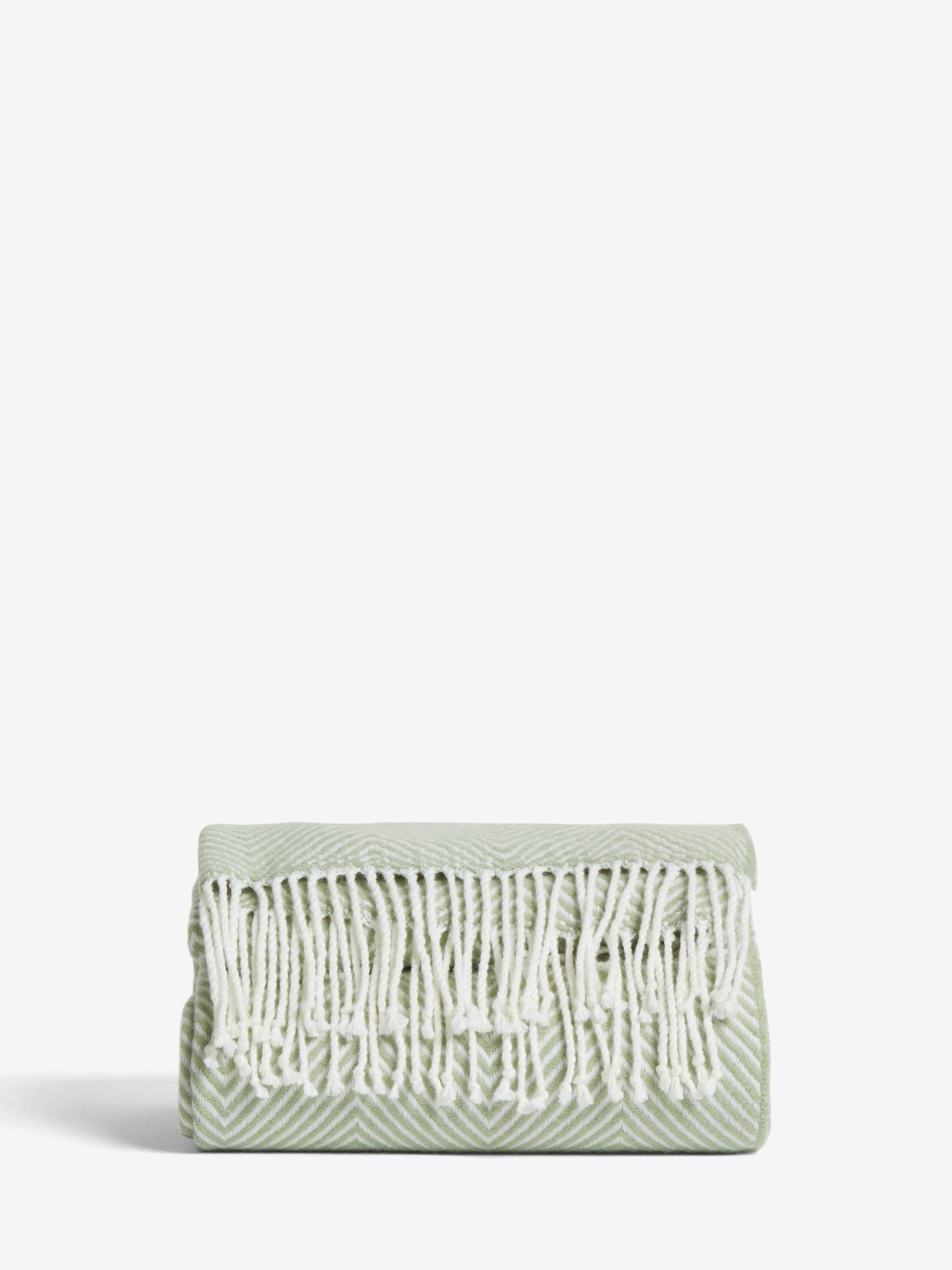 Sage Green Herringbone Cosy Throw - Thumbnail 3