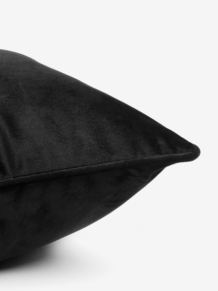 Black 43 x 43cm Matte Velvet Cushion - Image 3 of 6