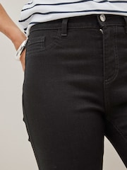 Black Pedal Pusher Cropped Jeans - Image 2 of 4