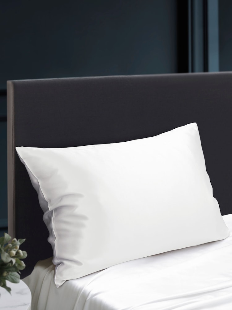 White 100% Silk Pillowcase - Image 2 of 3 White 100% Silk Pillowcase - Image 2 of 3