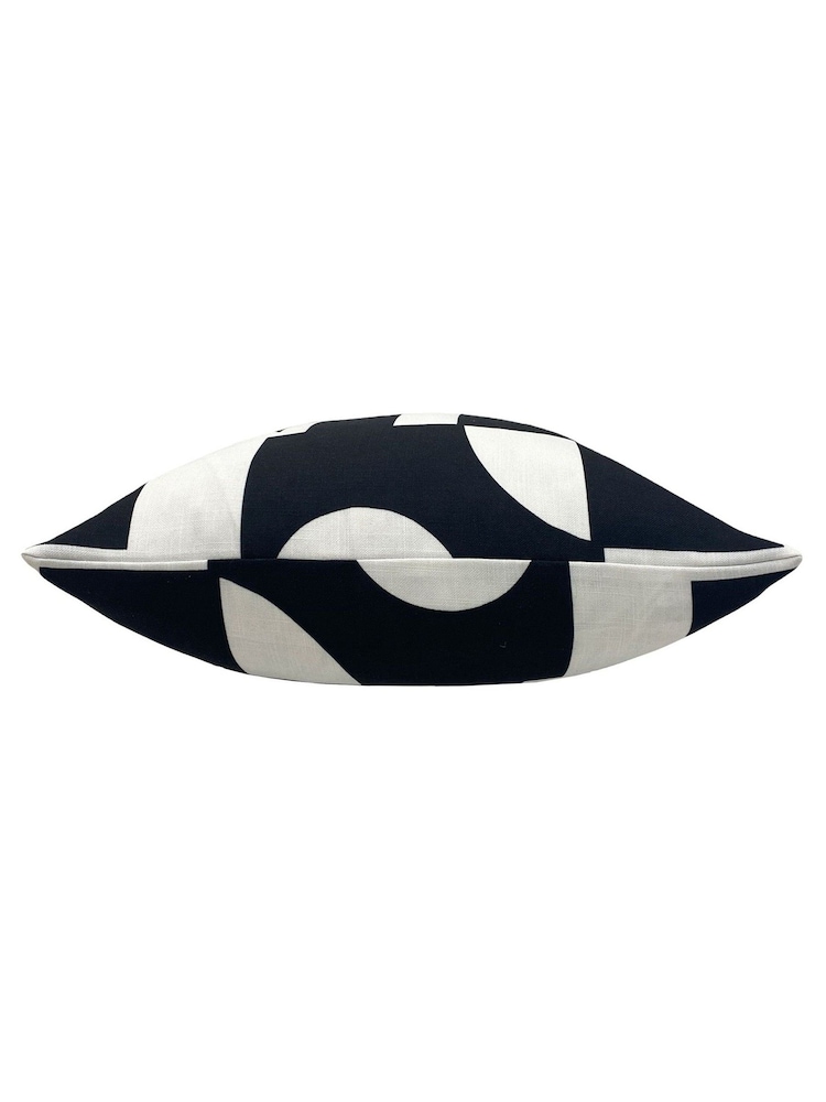furn. Monochrome Manhattan Geometric Printed Cushion - Image 2 of 3