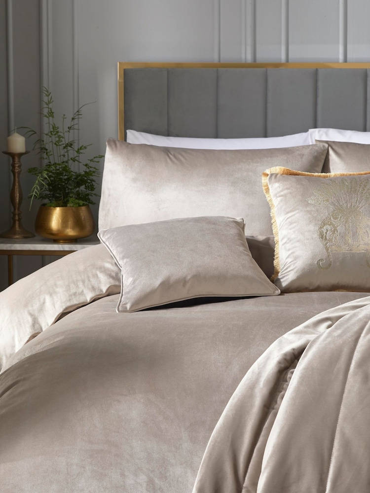 Бархатный постельный комплект Laurence Llewelyn-Bowen Montrose - Image 2 of 4