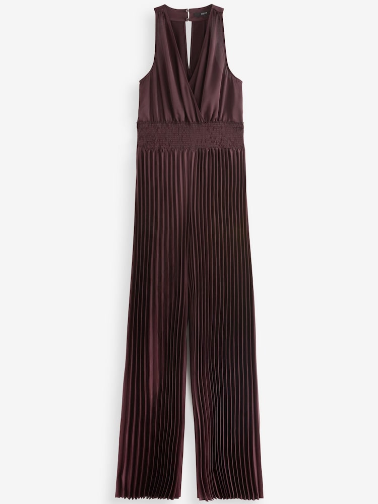 Braun - Plissierter Jumpsuit mit Satin-Wickelfront - Bild 4 von 4 Braun - Plissierter Jumpsuit mit Satin-Wickelfront - Bild 4 von 4