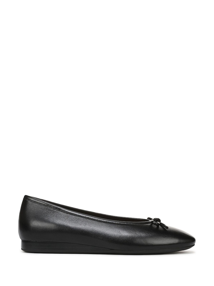 Vionic Black Larissa Regular Fit Arch Support Ballet Flats - Image 1 of 7 Vionic Black Larissa Regular Fit Arch Support Ballet Flats - Image 1 of 7