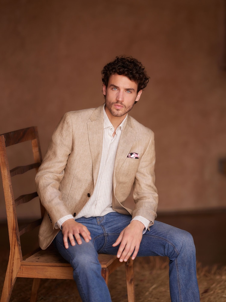 Neutral Herringbone Signature Leomaster Linen Blazer - Image 1 of 13 Neutral Herringbone Signature Leomaster Linen Blazer - Image 1 of 13