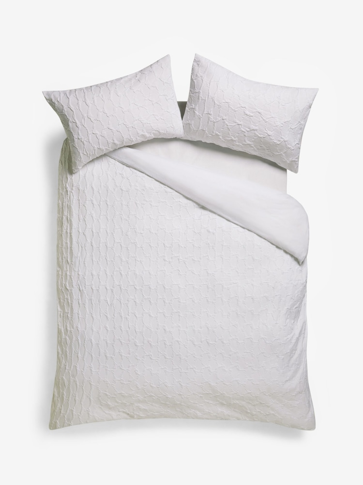 White Textured Embossed Square Pattern Bedding Duvet Cover and Pillowcase Set - Image 4 of 5