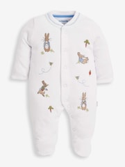 Conjunto de pijama bordado de algodón con estampado de Peter Rabbit y sombrero de JoJo Maman Bébé - Imagen 2 de 7