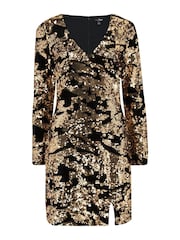 Pour Moi Black Selena Velvet Dress - Image 4 of 5
