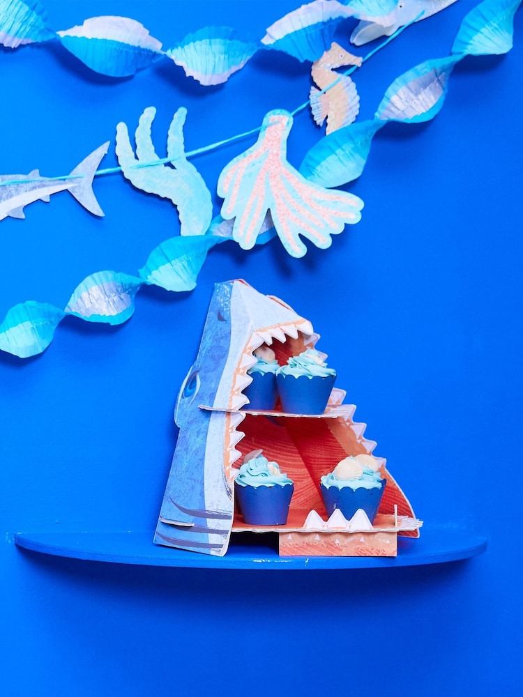 Party Pieces Multi King Of The Sea Treat Stand/Wall Decoration - Image 1 of 4