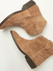 FatFace Brown Suede Pixie Boots - Image 3 of 6