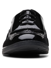 Črn patent - Večbarvni usnjeni čevlji Clarks Aubrie Tap - Slika 5 iz 7