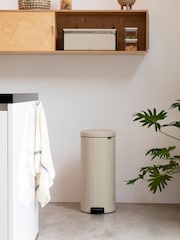 Brabantia Cream NewIcon 30L Pedal Bin - Image 1 of 6