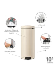 Brabantia Cream NewIcon 30L Pedal Bin - Image 6 of 6