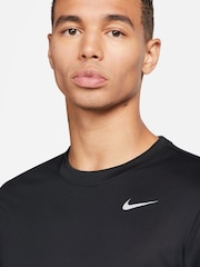 Nike Black Dri-FIT Legend Training T-Shirt - Image 8 of 9