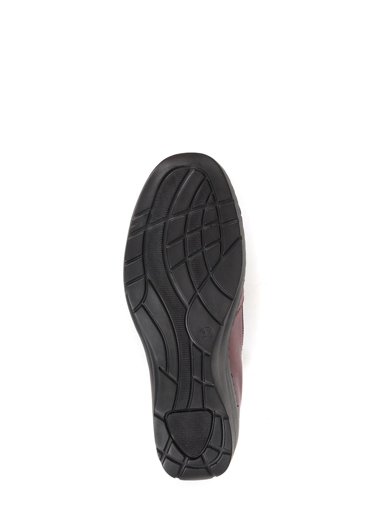 Loretta Red Leather Slip-On Shoes - Image 5 of 5