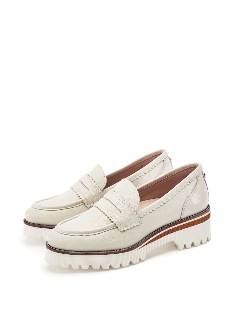 Moda in Pelle White Ellani Leather Chunky Snaffle Trim Loafers - Image 2 of 4 Moda in Pelle White Ellani Leather Chunky Snaffle Trim Loafers - Image 2 of 4