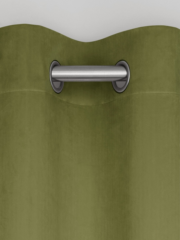 Green Olive Matte Velvet Blackout/Thermal Curtains - Image 6 of 7