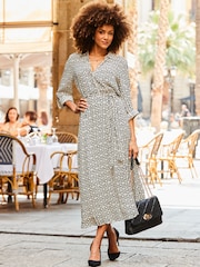 Sosandar Black Mono Geo Belted Shirt Dress - Image 3 of 5
