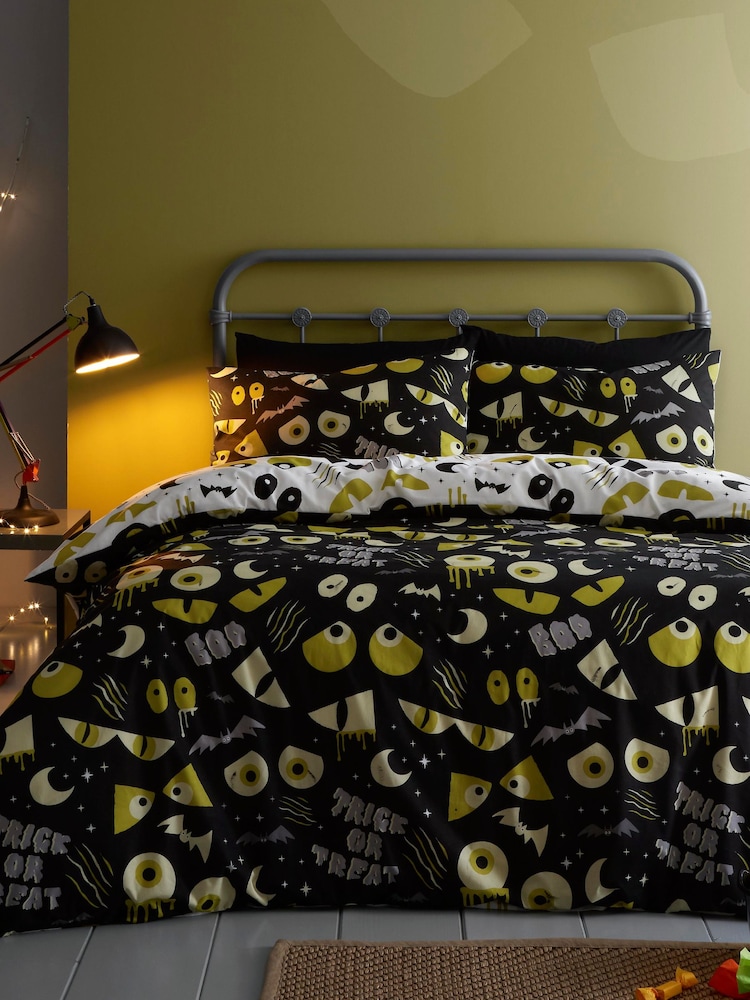 طقم غطاء لحاف وأكياس وسائد بتصميم Trick or Treat من Bedlam - صورة 1 من 4