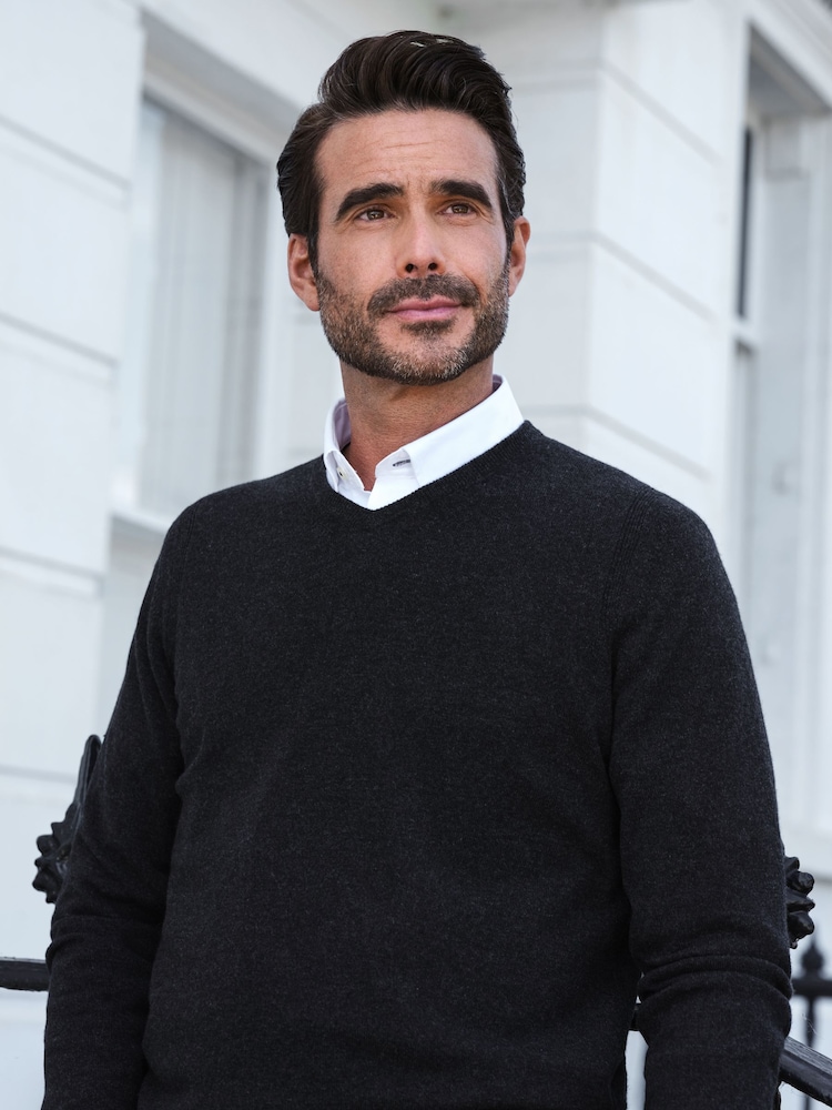 Schwarz - Pure Collection 100% Kaschmir V-Ausschnitt Pullover - Bild 1 von 2