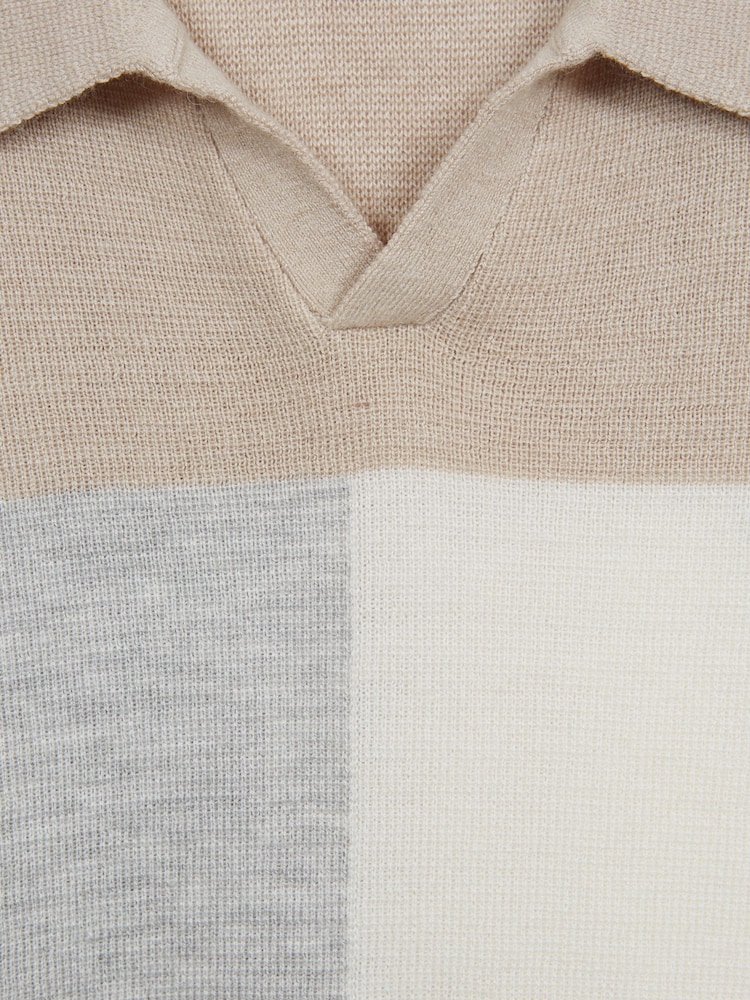 Reiss Natural Tondo Junior Open Collar Colourblock Polo T-Shirt - Image 8 of 8