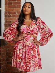 Chi Chi London Red Long Sleeve Ring Detail Floral Mini Dress - Image 3 of 5