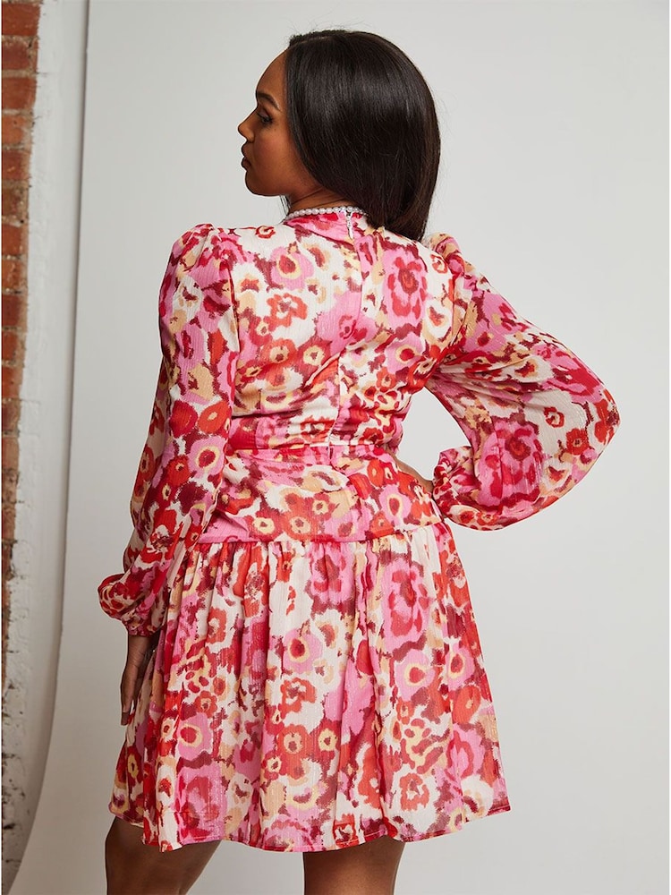 Chi Chi London Red Long Sleeve Ring Detail Floral Mini Dress - Image 5 of 5