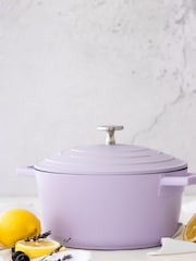 Masterclass Purple Cast Aluminium 2.5 L Casserole Lav Pot - Image 1 of 2