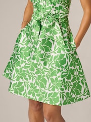 Adrianna Papell Green Tie Front Printed Short Dress - Image 4 of 6
