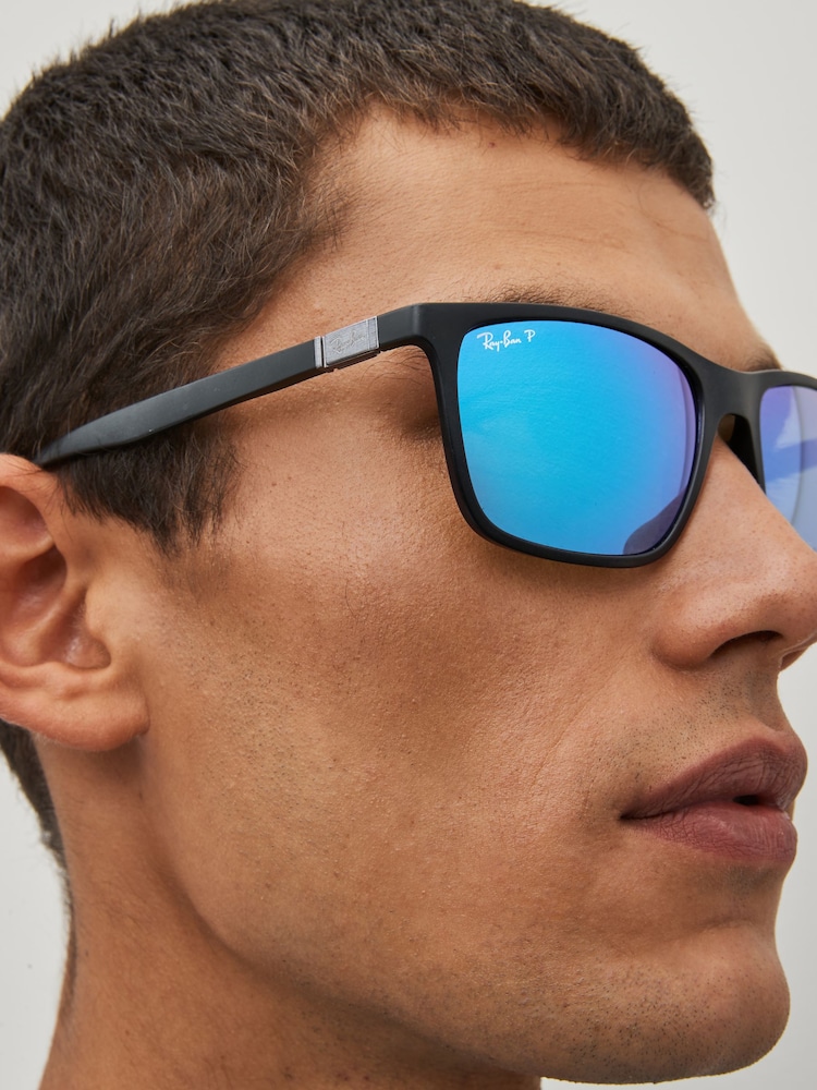 Ray-ban Rb4385 Sonnenbrille mit polarisierten Gläsern, Schwarz - Bild 2 von 14 Ray-ban Rb4385 Sonnenbrille mit polarisierten Gläsern, Schwarz - Bild 2 von 14