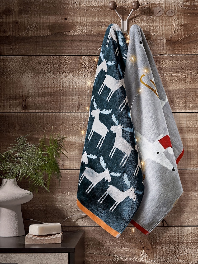 Scion Set of 2 Grey Mr Fox Christmas Hand Towels - Image 2 of 3