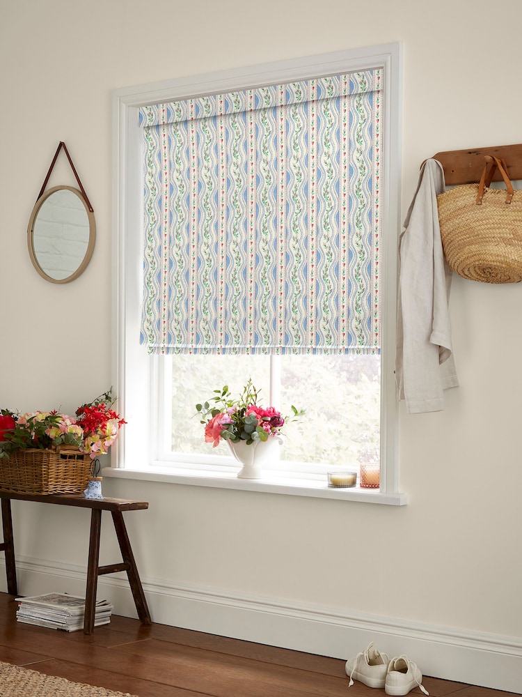 Cath Kidston Blue Wiggle Rose Made To Measure Roman 100% Cotton Blinds - Image 2 of 6