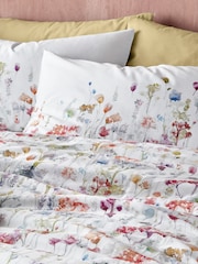 Voyage White Ilinizas 100% Cotton Pillowcases 2 Pack - Image 1 of 3