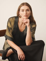 CERENE Jane Gold Cerenity Floral Print Sheer Cape Cover-Up With Satin Trim - Image 3 of 10