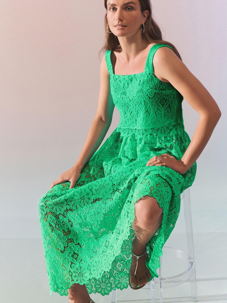 Green Lace Co-ord Maxi Skirt - Image 2 of 5 Green Lace Co-ord Maxi Skirt - Image 2 of 5