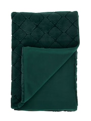 Catherine Lansfield Green Teddy Cosy and Soft Diamond Fleece Throw - Image 4 of 4