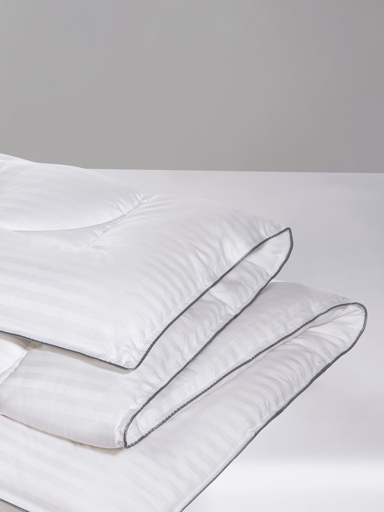 BHS 10.5 tog Australian Wool Duvet - Image 2 of 4