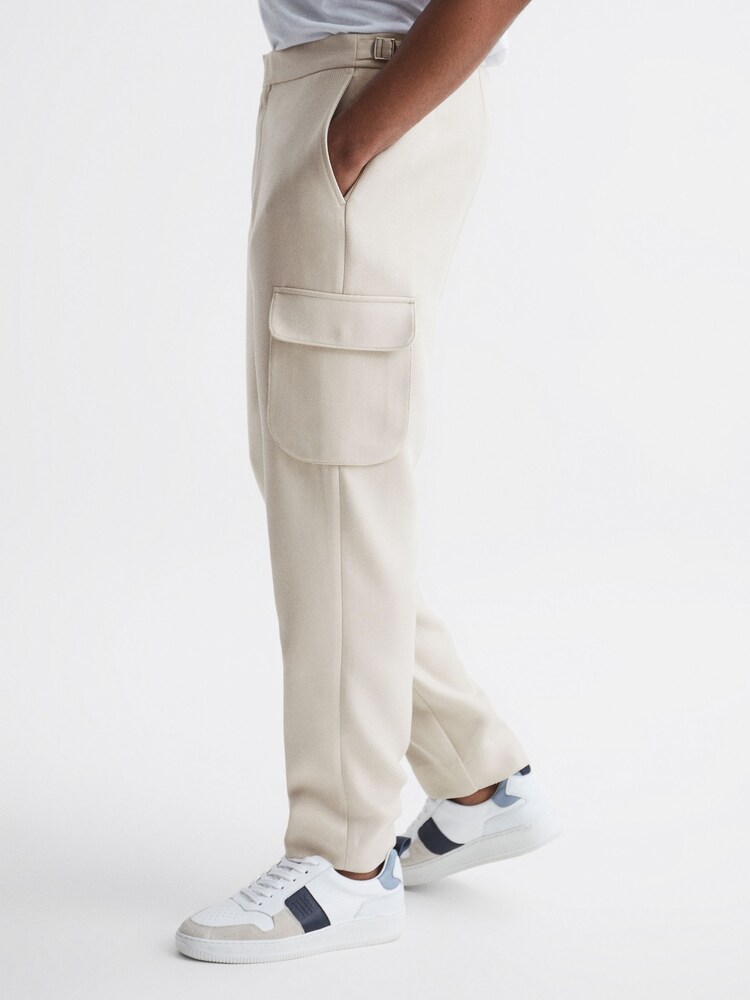 Reiss Ivory Talk Twill Cargo Trousers - Image 7 of 7