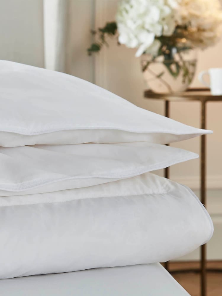 Liddell Duck Down 13.5 Tog Duvet - Image 4 of 4