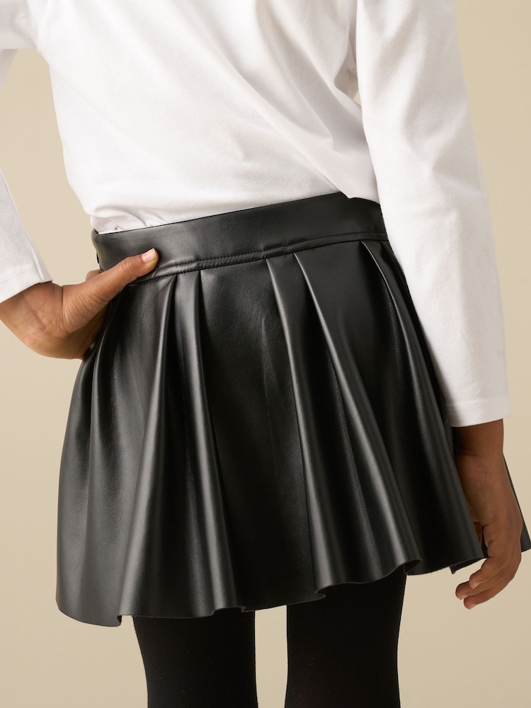 Angel & Rocket Black Quinn Faux Leather Pleated Skirt - Image 3 of 3