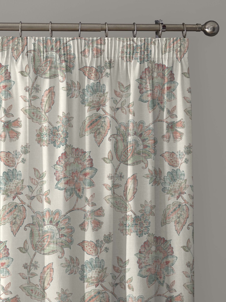 D&D Pink Indira Pencil Pleat Curtains - Image 2 of 3