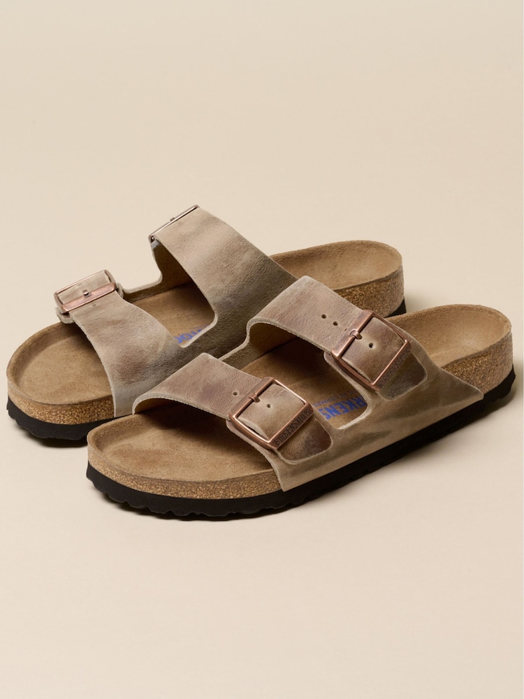 Birkenstock Brown Arziona Oiled Leather Tobacco Sandals - Image 2 of 5