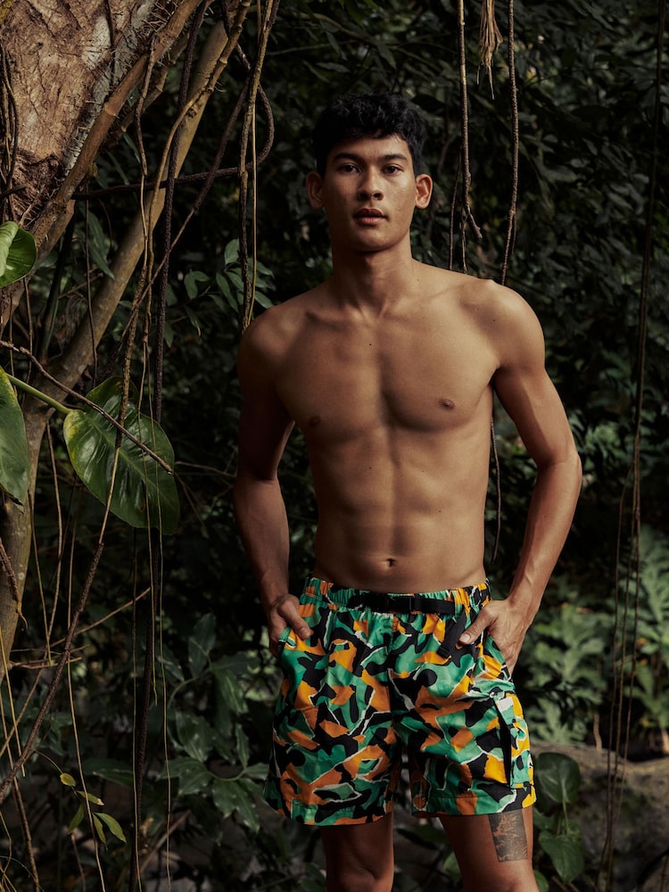 Nike Green Voyage Camo 5 Inch Swim Shorts - Image 1 of 8