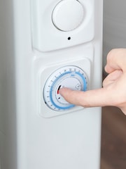 Warmlite White White 2500W Oil Filled Radiator - Image 2 of 4