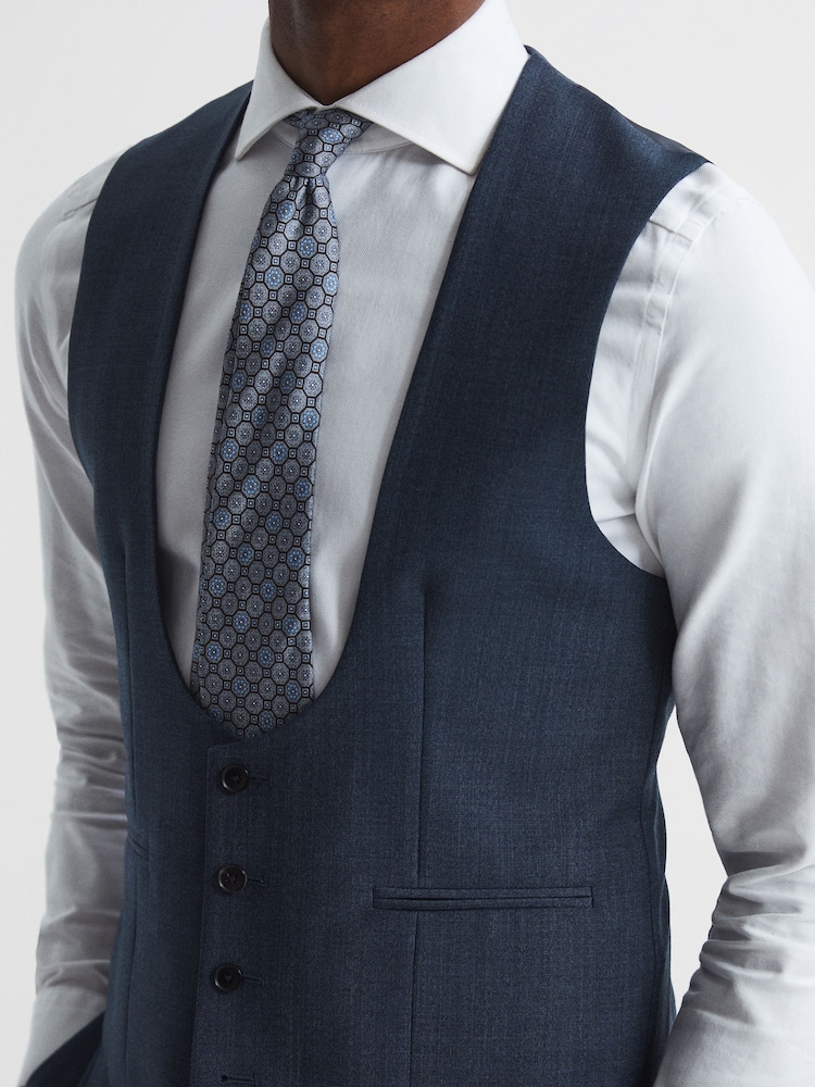 Reiss Navy Ease Sharkskin Horseshoe Slim Fit Waistcoat - Image 7 of 7
