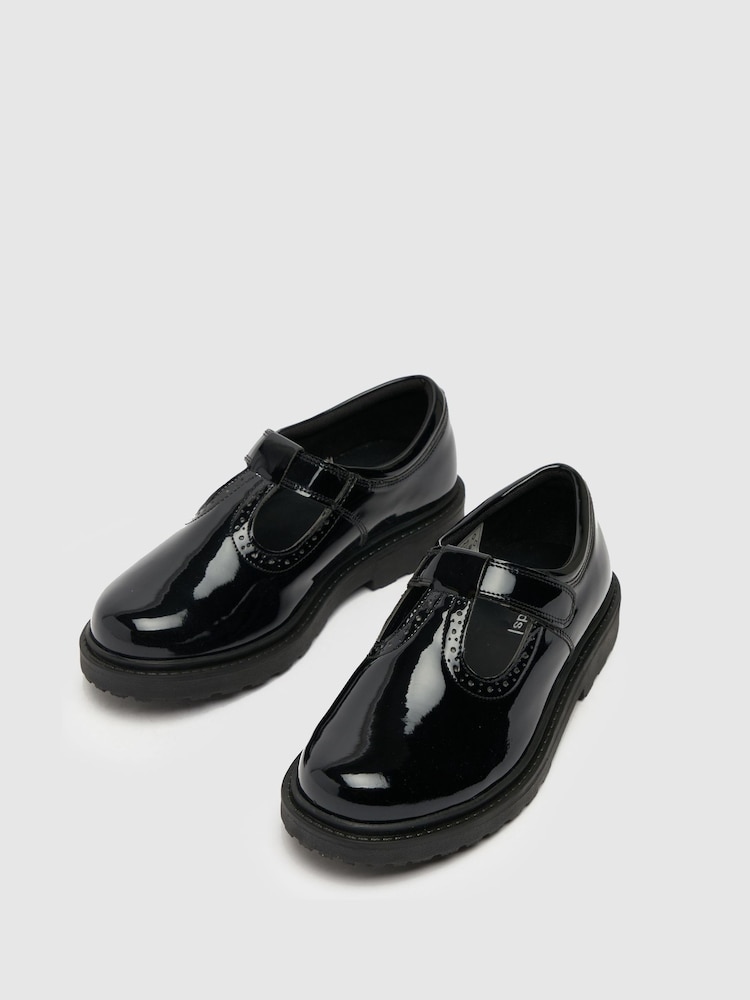 Nizki črni lakasti čevlji s T-paščkom Schuh - Slika 4 iz 4 Nizki črni lakasti čevlji s T-paščkom Schuh - Slika 4 iz 4